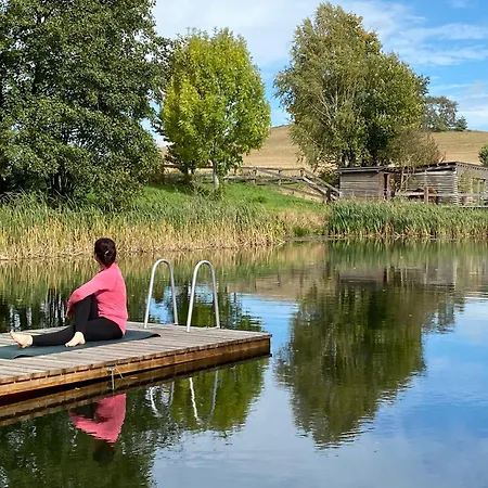 Hexenburgbeidresden Mit Sonnenterrasse, Alkovenbett, Wohn- Und Essbereich, Fussbodenheizung Und Klimaanlage, Decke Apartman *
